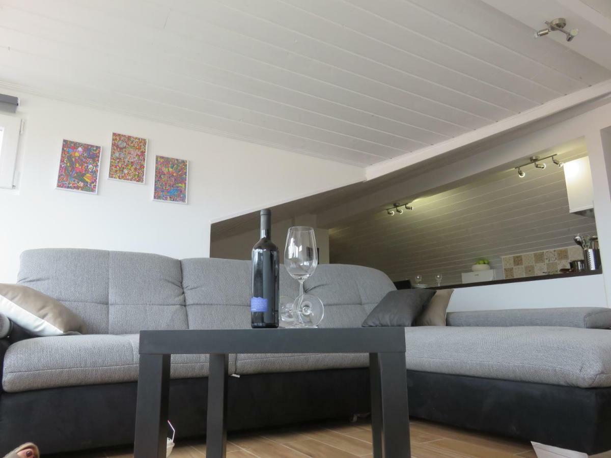 Apartments Casper Novi Vinodolski Luaran gambar