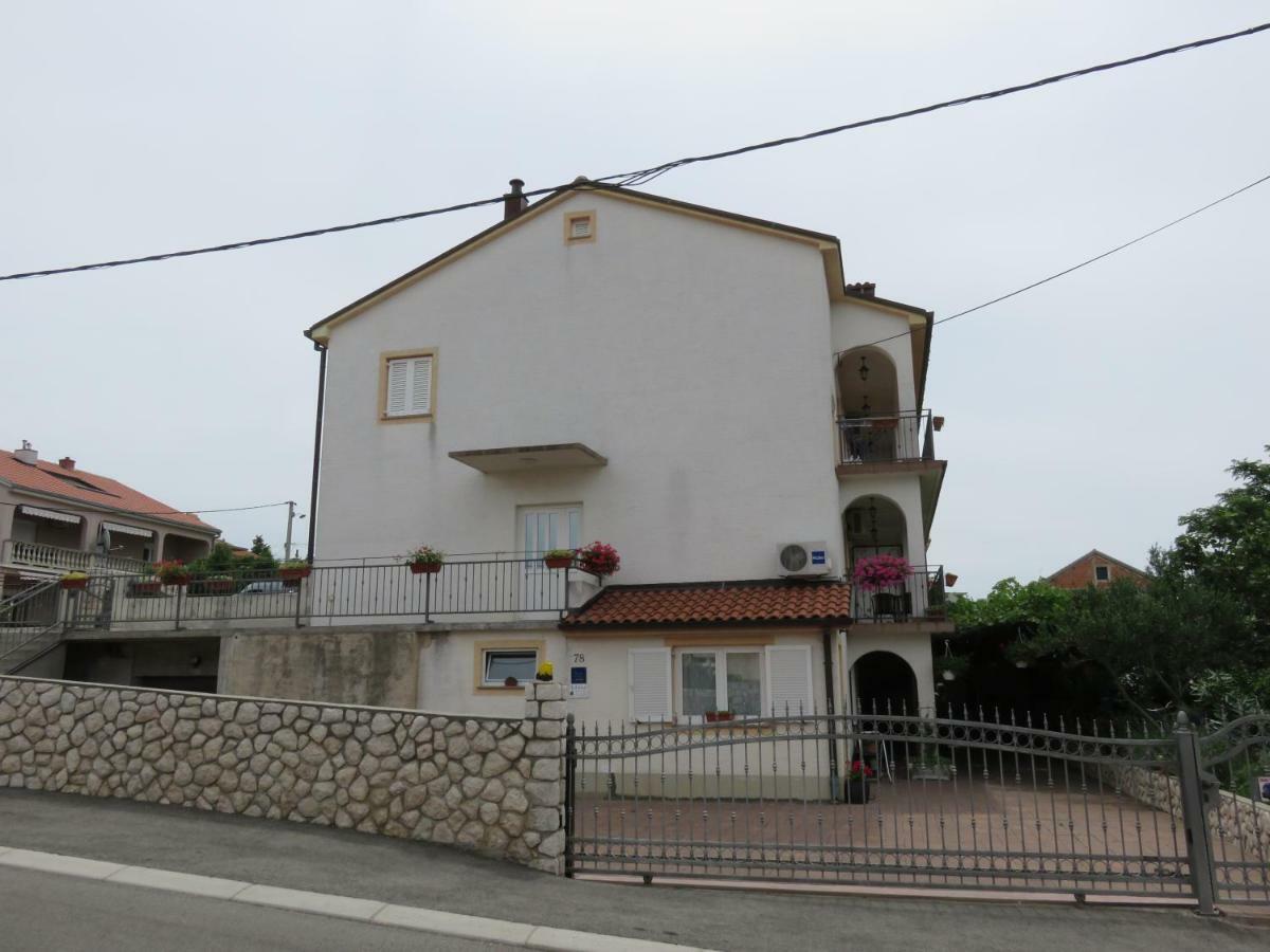 Apartments Casper Novi Vinodolski Luaran gambar