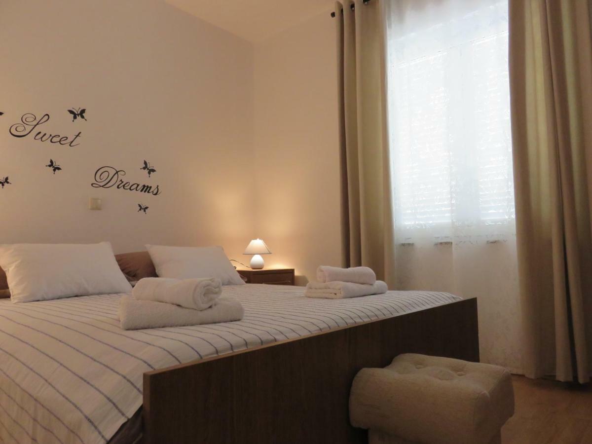 Apartments Casper Novi Vinodolski Luaran gambar